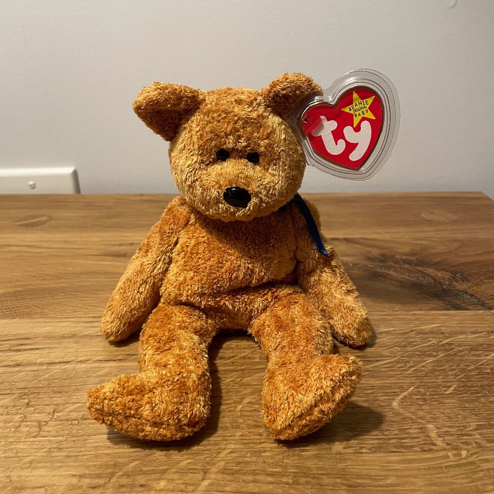 Fuzz Ty Beanie Babies Classic Bear 1998 – New with Tag Protectors VINTAGE